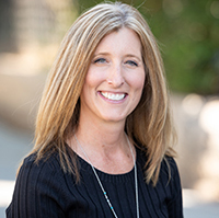 Image of Angie Parris.